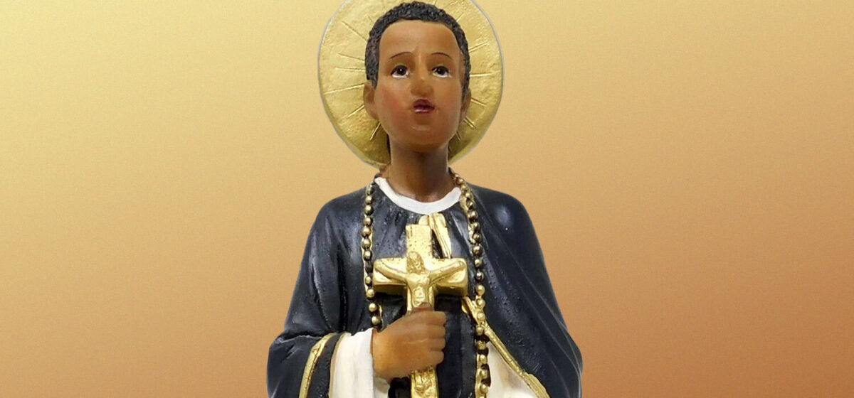 St san martin de porres statue