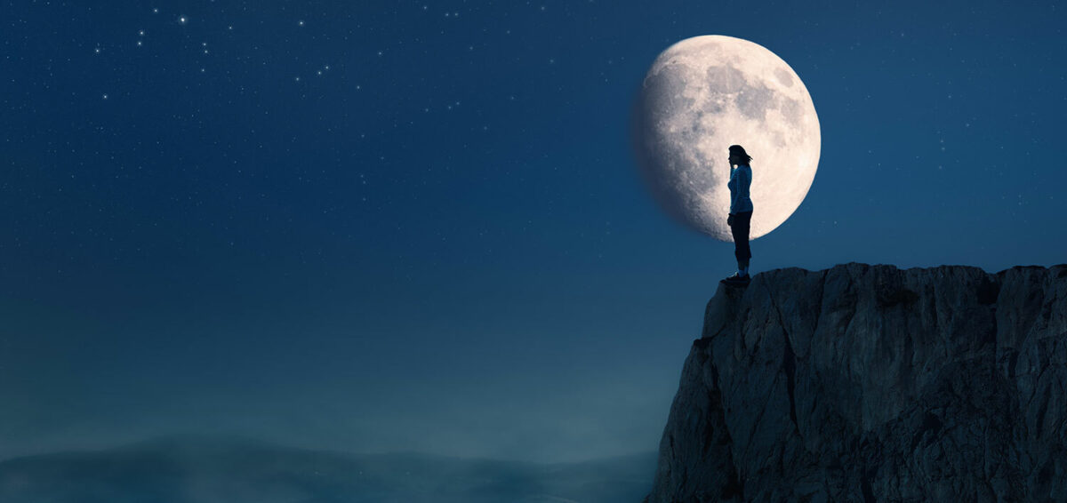 Waxing moon growth success spells