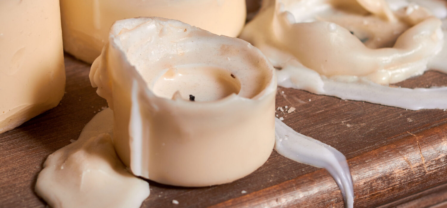 Interpreting how ritual candles burned