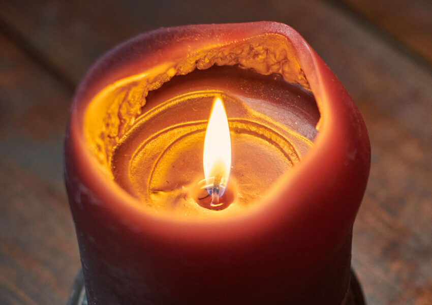 Virtual candle altar