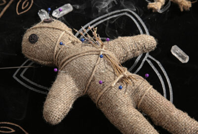 How to use voodoo dolls